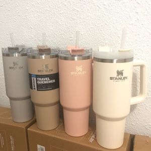 Stanley Adventure Quencher Tumbler